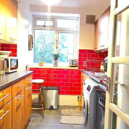 Room With Shared Kitchen Лондон Екстер'єр фото